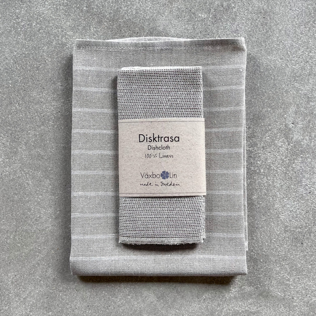 Paket med glashandduk i linne och disktrasa från Växbo Lin i grått